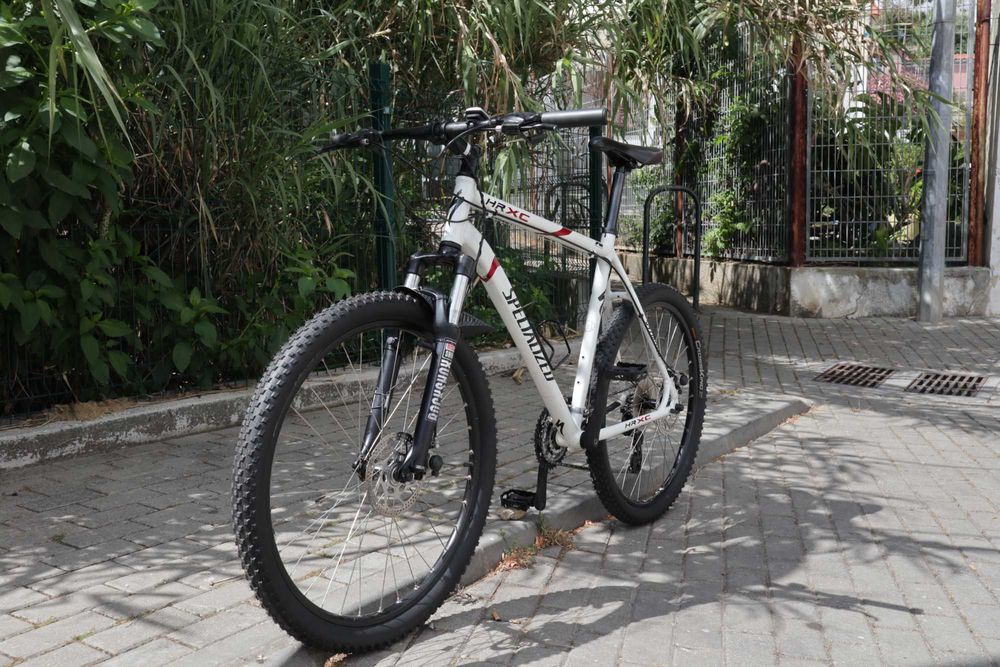 Specialized Hardrock XC Tam. 21 (XL) – RockShox & Continental Novos
