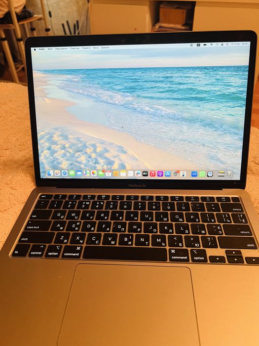 MacBook Air intel core i3