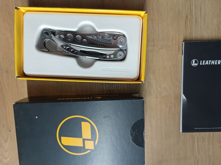 Multitool Leatherman Skeletool