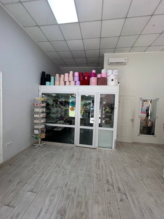 Продам действующий бизнес в центре города !