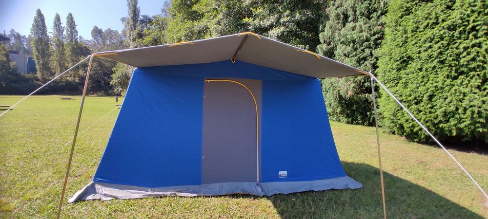 Tenda  Saurium em tecido