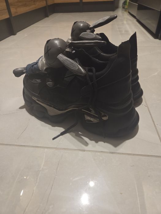 Buty 38 z króliczkiem