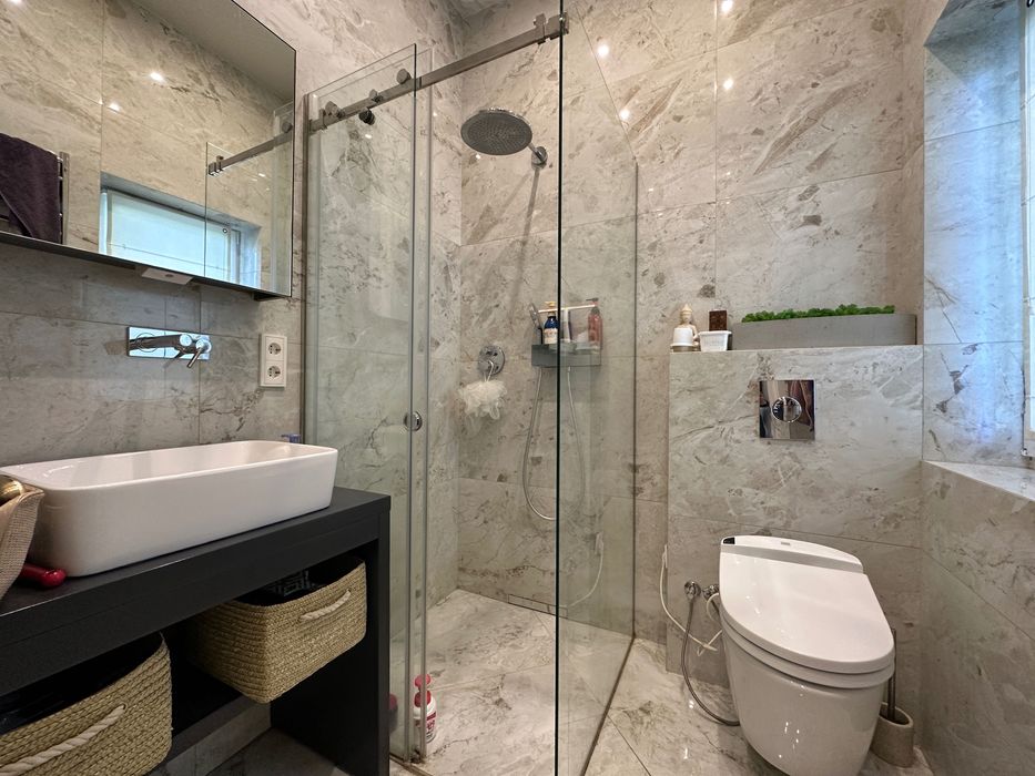 Будинок у найкращій локації Бучі, ділянка 8,5 соток