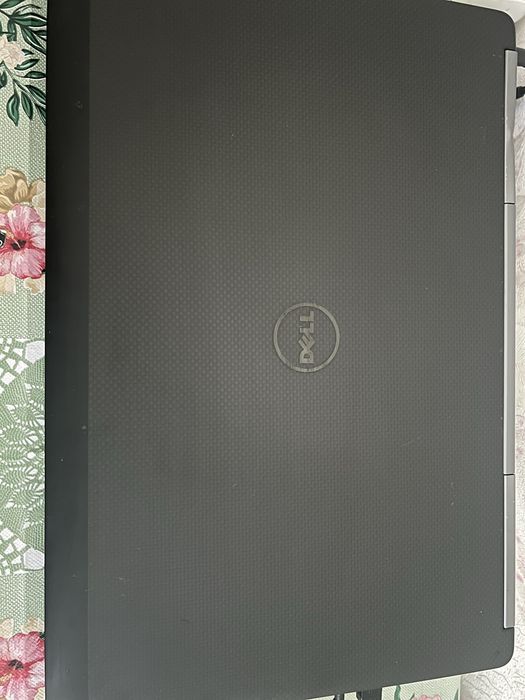 Продам ноутбук Dell Precision 7720