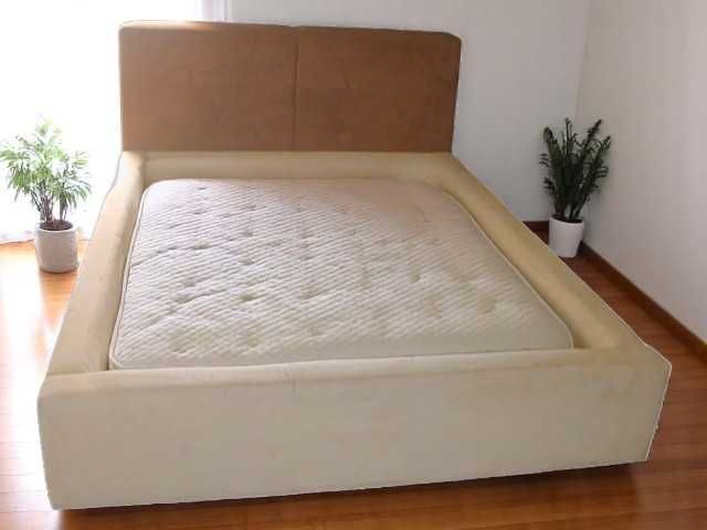 Cama Castanha e Bege c/ Colchão | Nova | Entrega Grátis