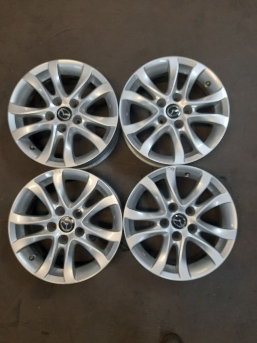 (055) Felgi 16" 5x114,3 ET 50 6,5j - Mazda
