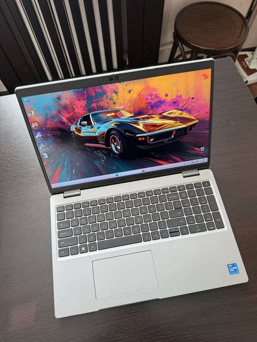 Dell latitude 5520 15.6“/ i5-1145G7/ 16GB/ 256GB/
