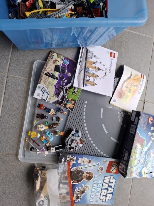 Zestaw klocków lego minecraft  i inne  figurki