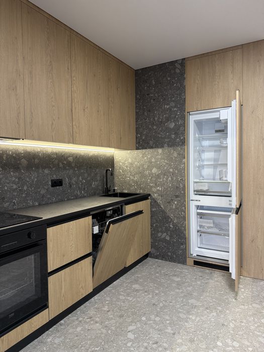 Продаж 2к.кв з якісним ремонтом! Центр міста! Завжди працюють ліфти