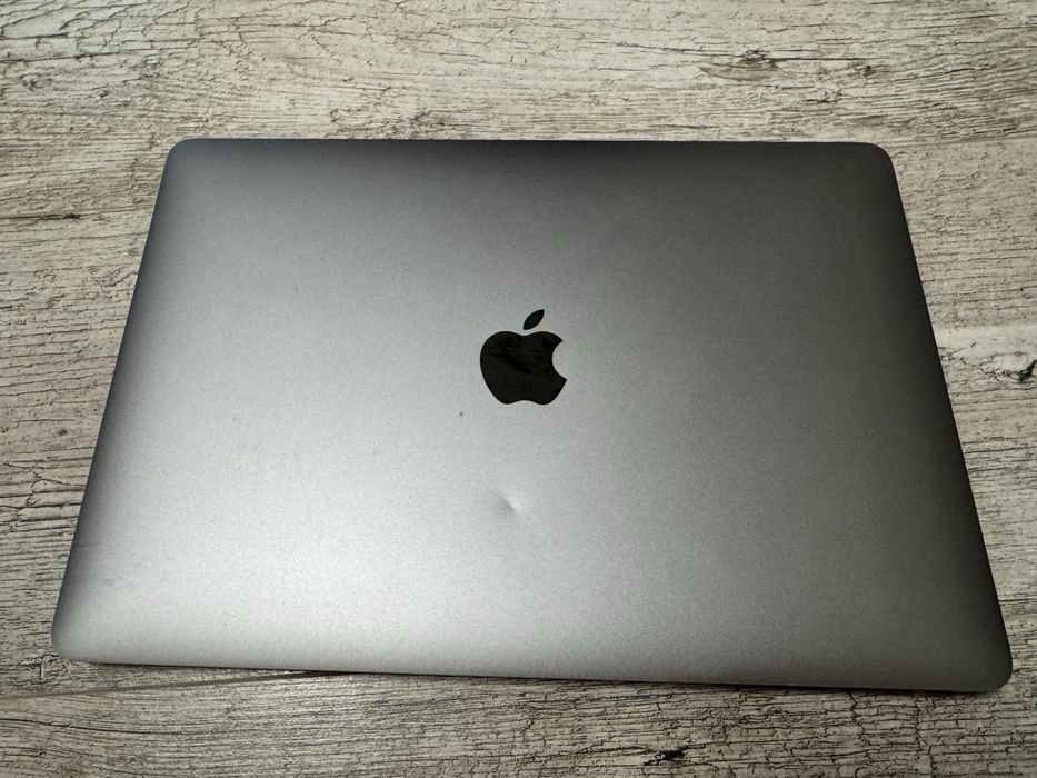 MacBook Air 2019 A1932 8/128