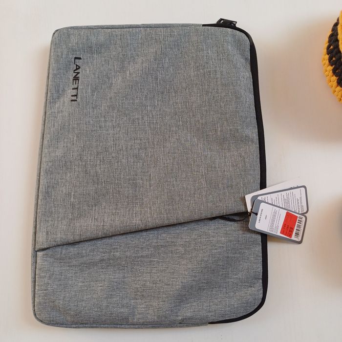 Sprzedam torbę na laptop