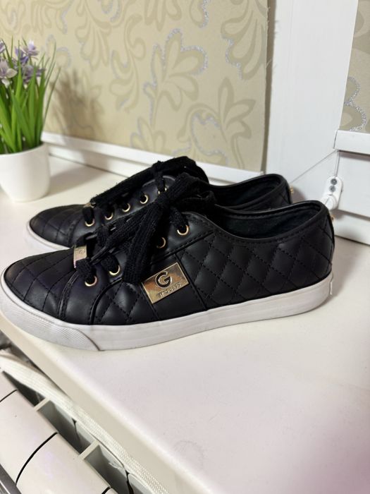 Кросовки Guess женские