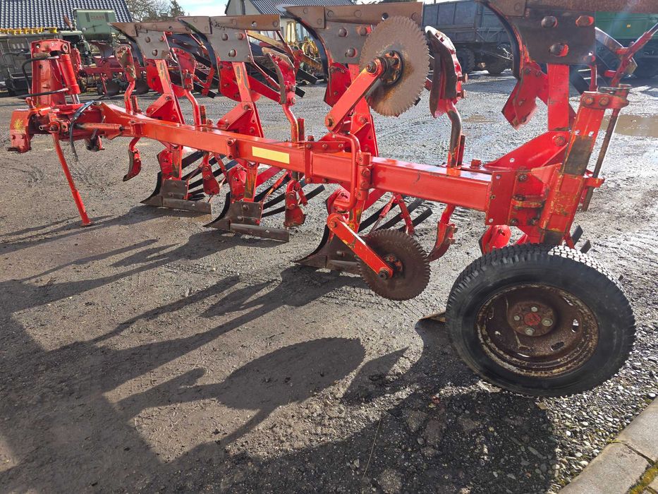 Pług obrotowy KRONE ażurowy niemeyer rabe werk eberhardt lemken