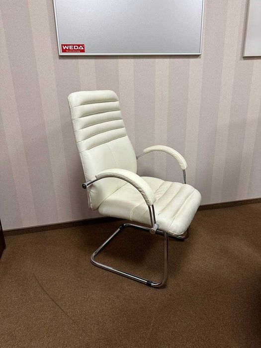 Крісло офісне Nowy Styl Galaxy Steel ordf Chrome шкіряне стан нового