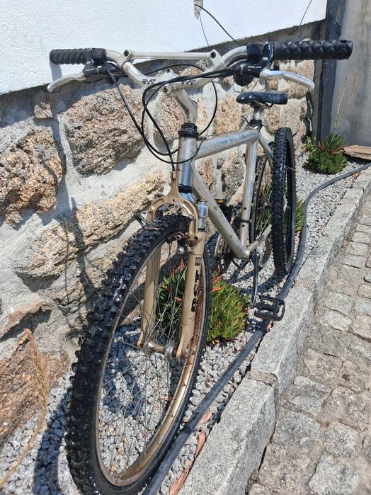 Bicicleta quadro aluminio Shimano Deore LX