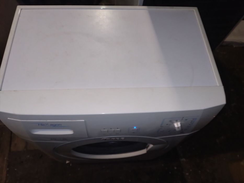 Продам якісну Італійську пральну машину ARDO 5 kG