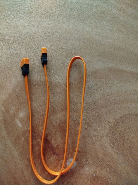 Kabel Serial ATA