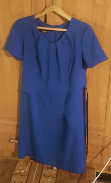 Elegancka sukienka rozmiar 44