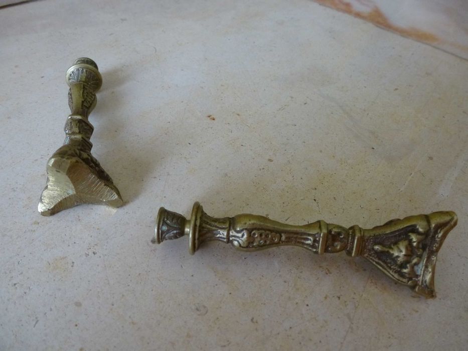 Peças antigas em miniaturas