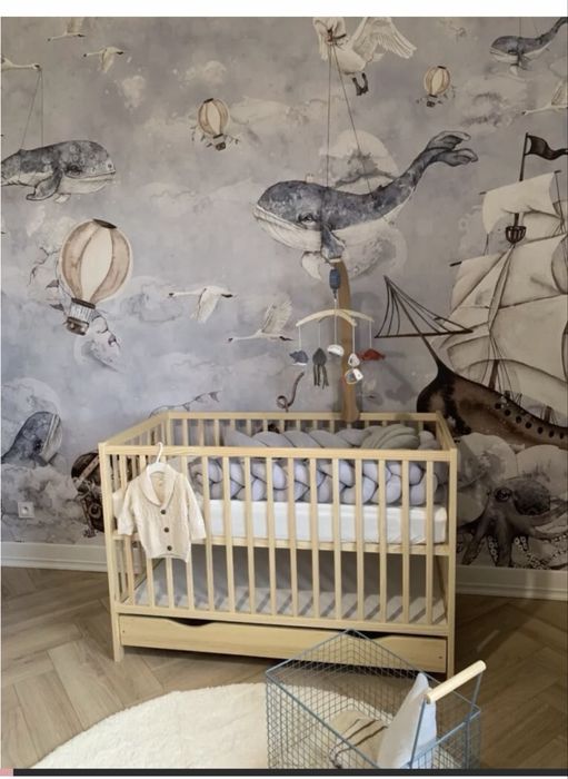 Łóżeczko drewiane z szufalda plus materac