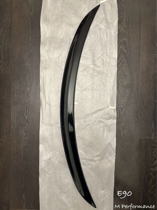 Спойлер BMW e90 M Performance стиль