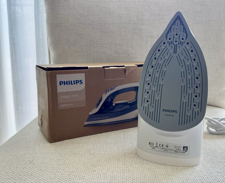 PHILIPS  Ferro a vapor série 2000