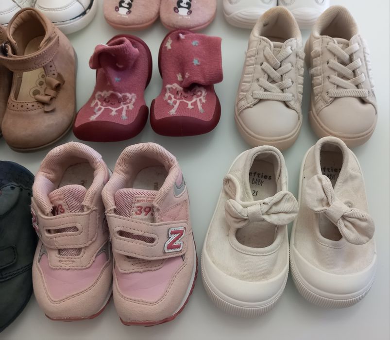 Sapatos bebé tamanho 21 BOM ESTADO