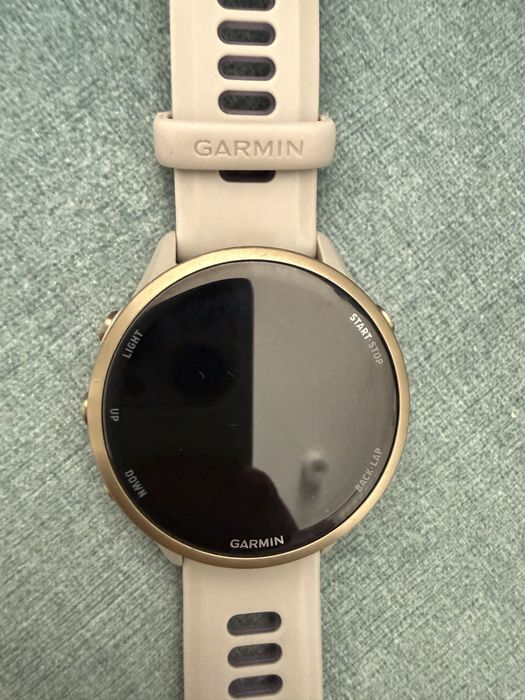 Garmin Forerunner 970 zloty
