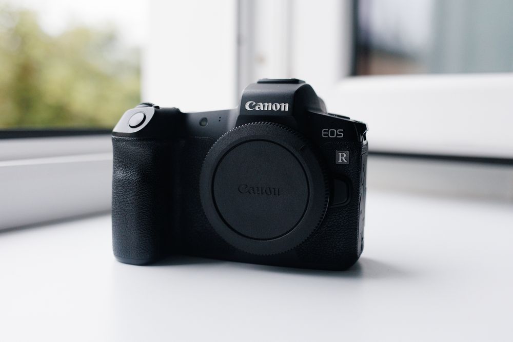 Фотоапарат Canon R
