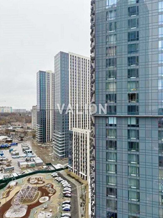Продається 3-кім. квартира, ЖК "Метрополіс", вул. Заболотного, 1 Б
