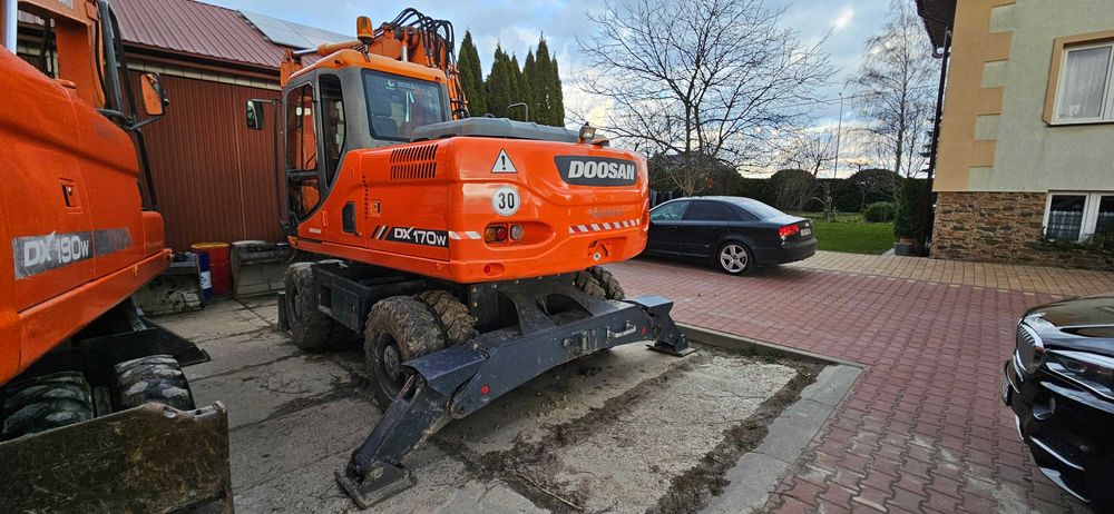 Koparka Kołowa DOOSAN DX 170W