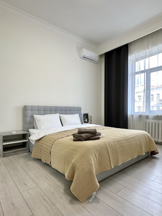 Затишна 3к квартира у центрі Києва. Подобова оренда