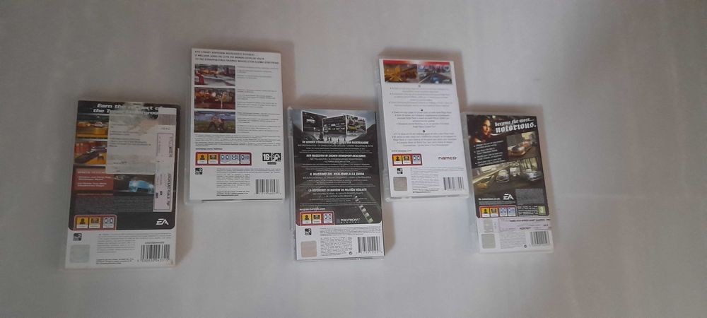 Jogos PSP UMD  4 unidades