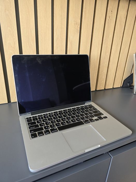 Продається Apple MacBook Pro 13