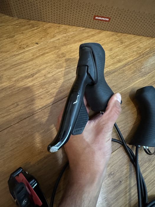 Klamkomanetki sram rival axs