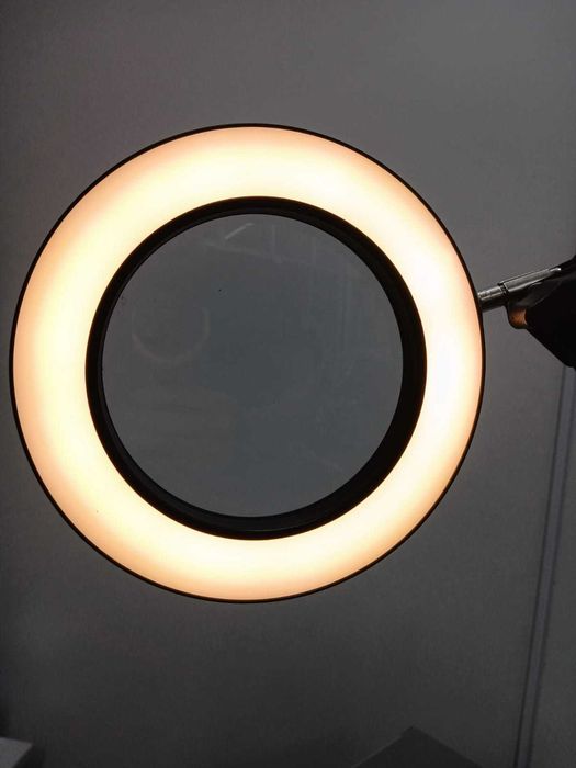 Ring Light Luminária de Mesa com Lupa