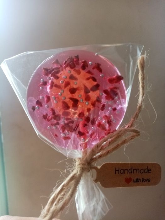 Lizaki ręcznie robione cuda na patyku