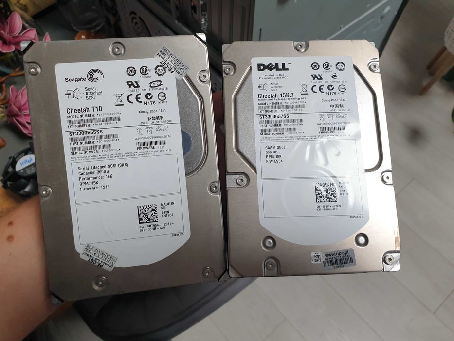 2 dyski scsi sas 2x300gb serwerowe RPM 15K dysk HDD 300Gb Cheetah