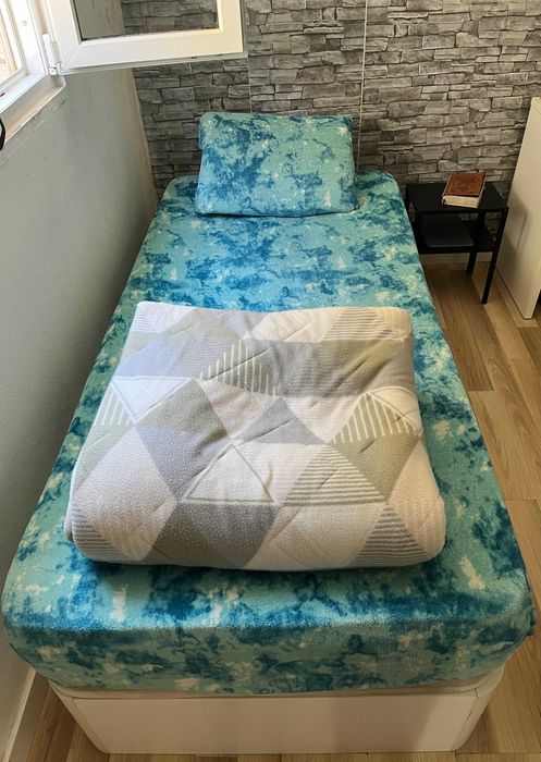 Cama de Solteiro com Colchão