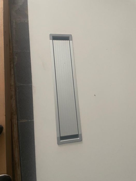 Secretaria 140x80x73