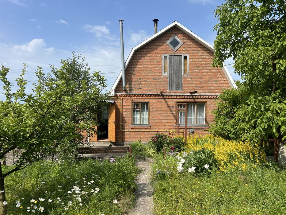 Продається дачний будинок, 10 км від міста