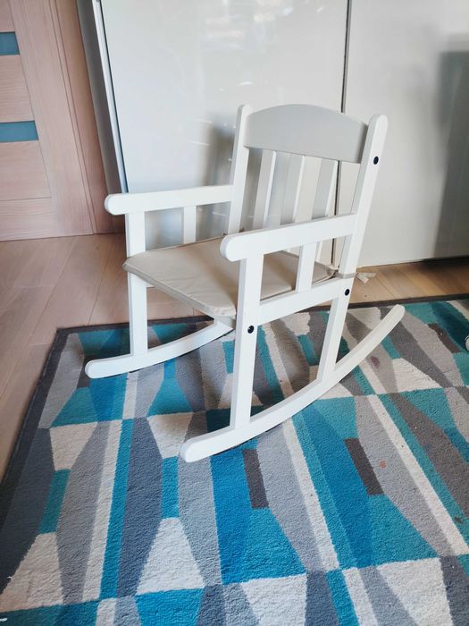 Ikea krzesło bujane Sundvik jak nowe