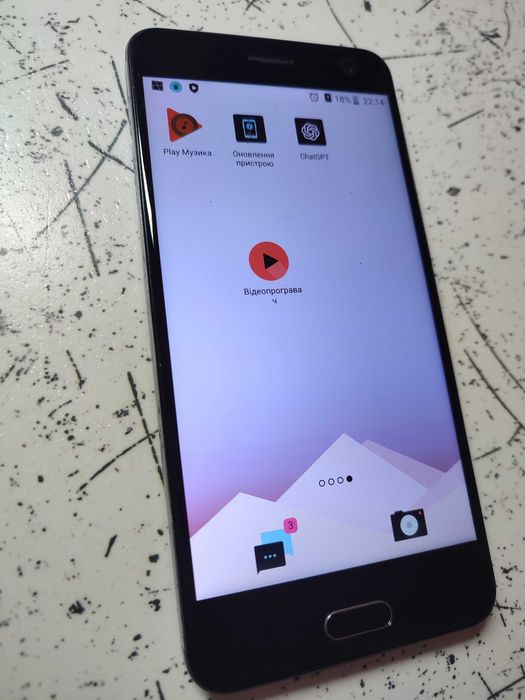 смартфон ZTE Blade v8 3/32