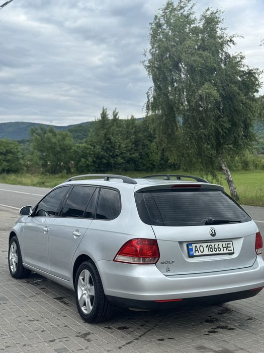 Продаж Golf 1.6 benzin