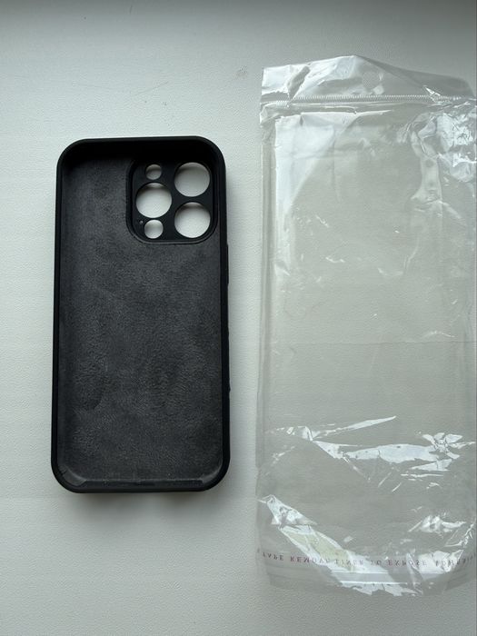 Чохол для Iphone 16 Pro з підставкою та захистом камери