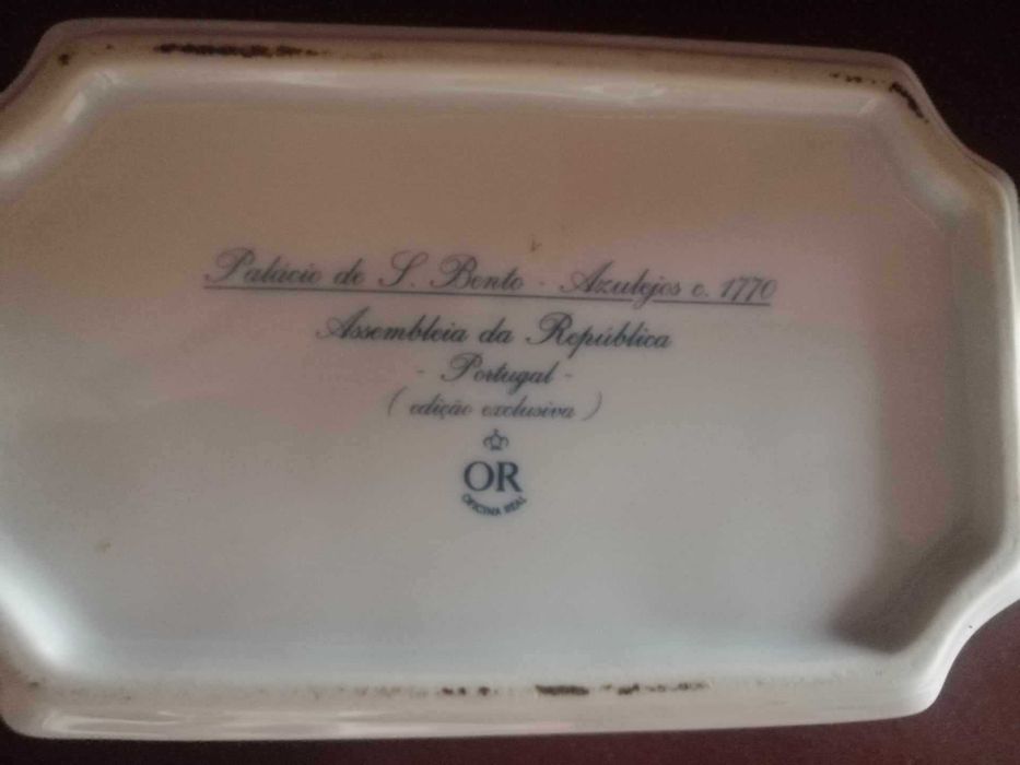 Caixa em porcelana Palácio S.Bento azulejo 1770 - Oficina Real