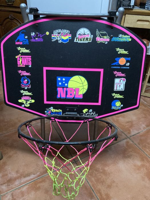 Painel para jogar basquetebol como novo