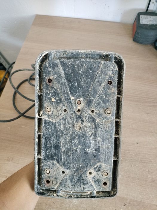 parowa dekolleuse do tapet Black Decker stan nieznany