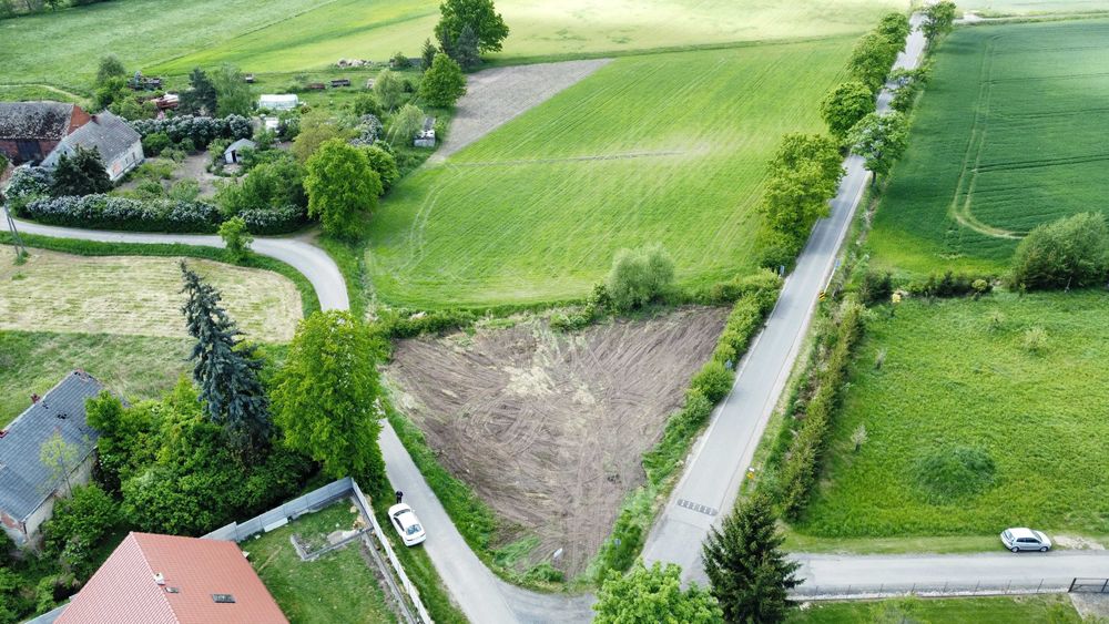 Działka 10,9 ar Niemstów