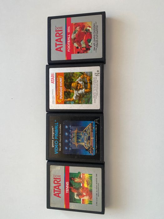 Atari 2600 Jr. z akcesoriami